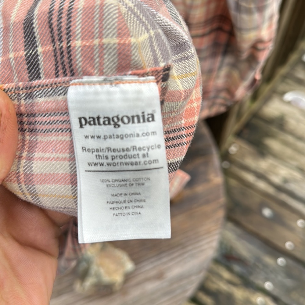 Patagonia Haywood flannel organic cotton button down peach purple grey Lrg - Picture 7 of 8